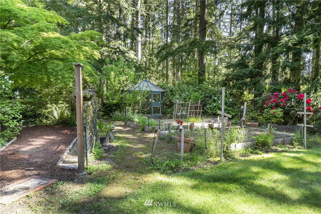 23175 Port Gamble Road Northeast Poulsbo, WA 98370 - Photo 7 of 36 Gallery Image 7