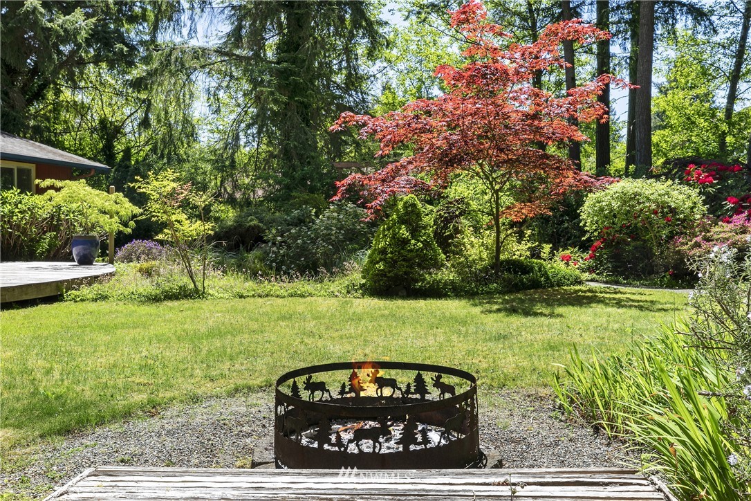 23175 Port Gamble Road Northeast Poulsbo, WA 98370 - Photo 8 of 36 Gallery Image 8