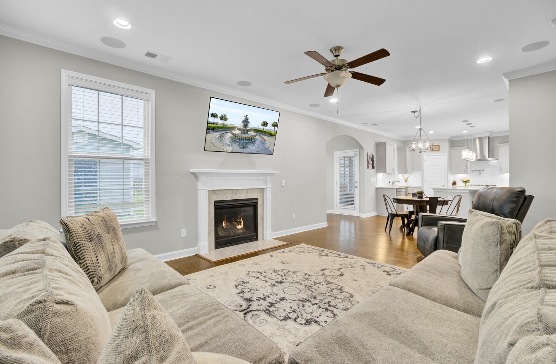 242 Saxony Loop Summerville, SC 29486 - Photo 19 of 60 20_20_mls