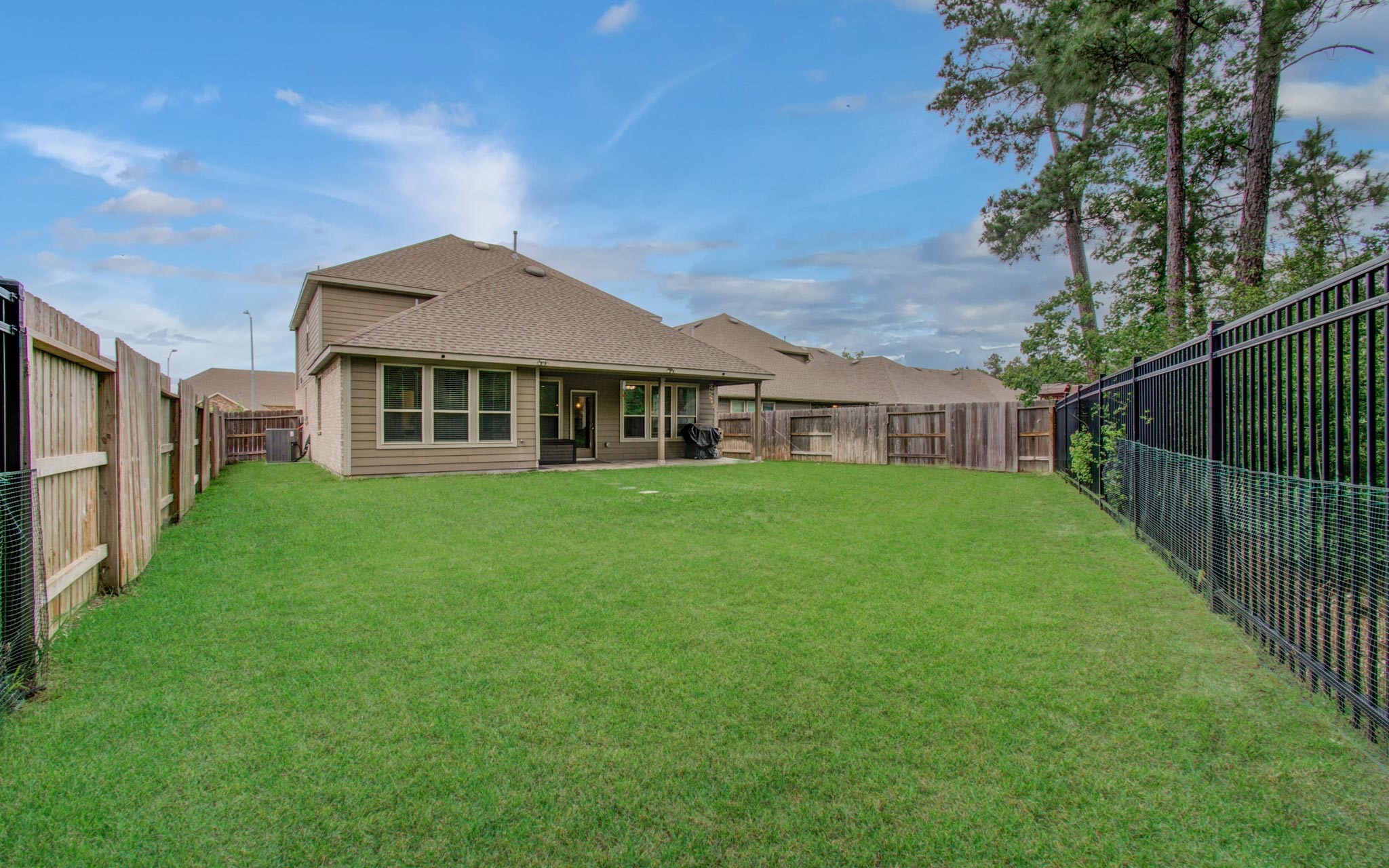 27817 Ellie Oak Lane Spring, TX 77386 - Photo 42 of 49 a view of an house that has garden