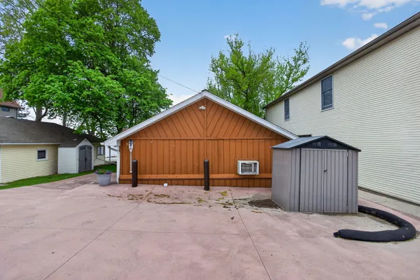 $329,900 | 246 Ackerson Lake Drive, Jackson, MI 49201