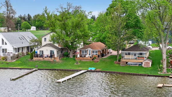 $329,900 | 246 Ackerson Lake Drive, Jackson, MI 49201