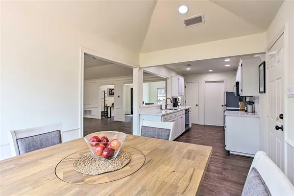 $2,150 | 997 Tanglewood Trail, Pottsboro, TX 75076