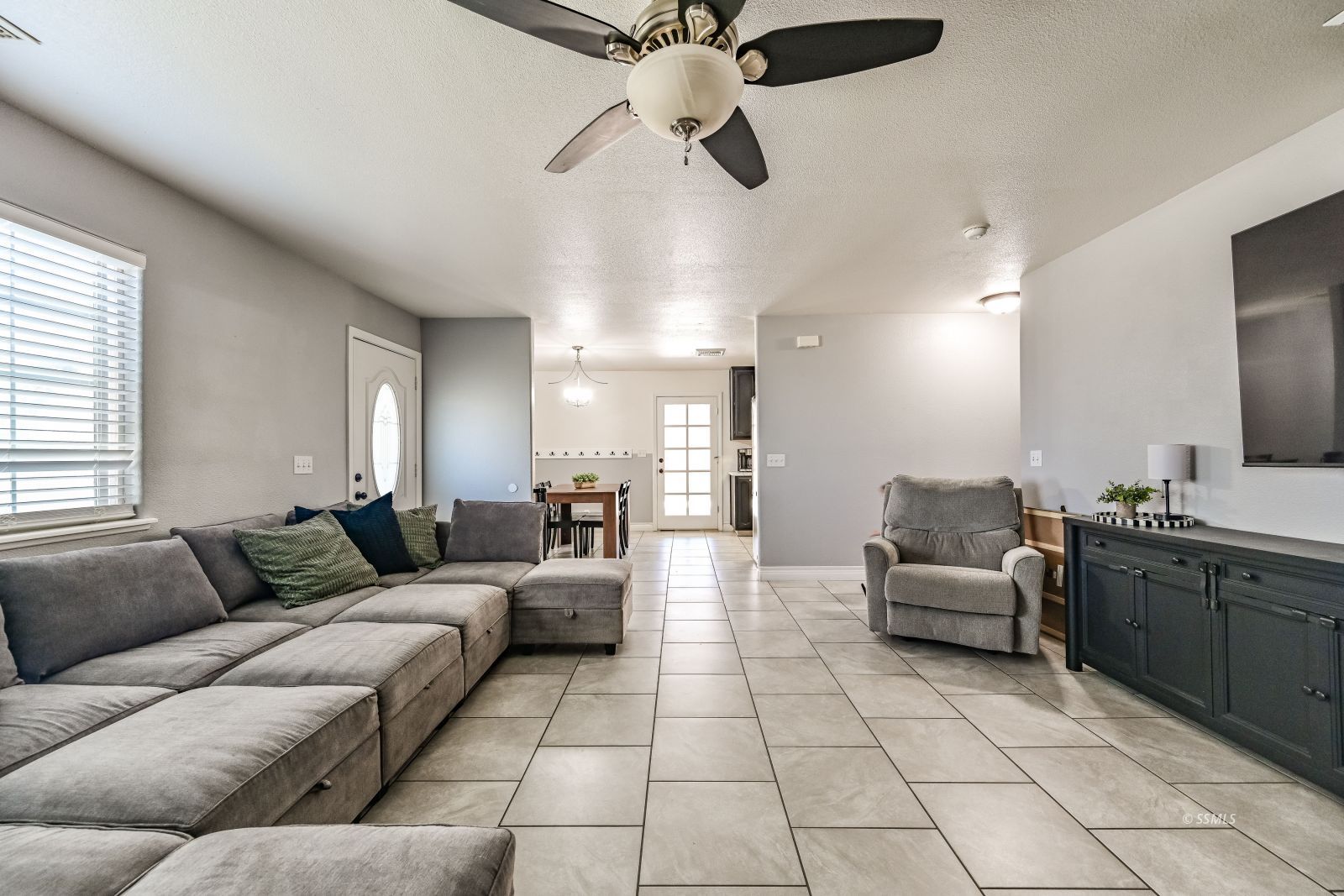 1405 South McCall Street Ridgecrest, CA 93555 - Photo 7 of 25