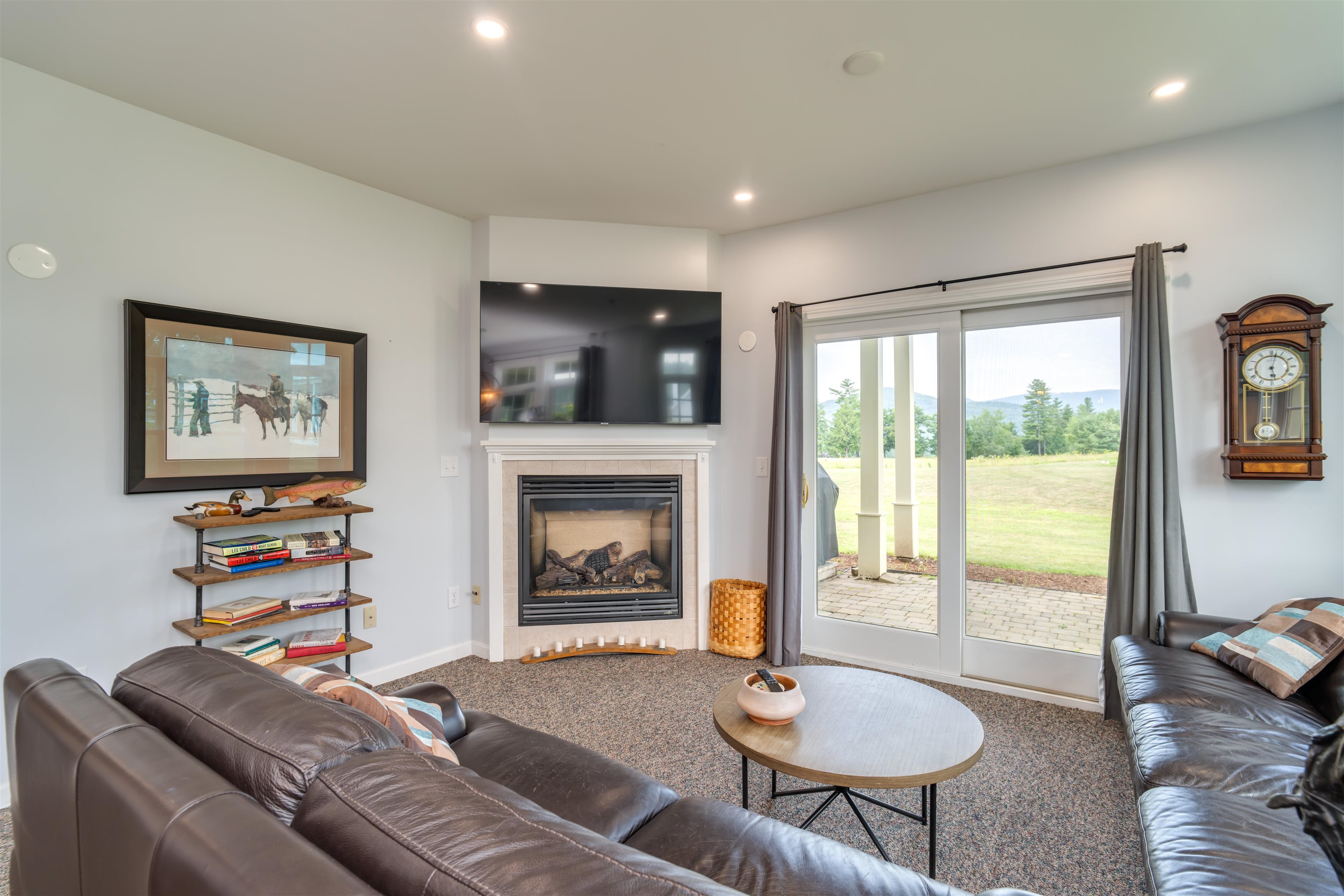 55 Lafayette Road, Unit 5 Thornton, NH 03285 - Photo 3 of 43