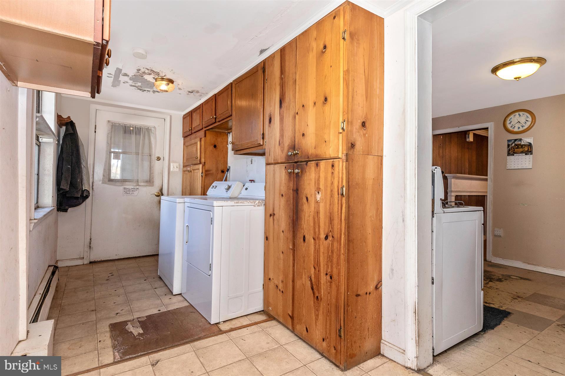 12337 Warner Road Keymar, MD 21757 - Photo 11 of 28 Laundry area
