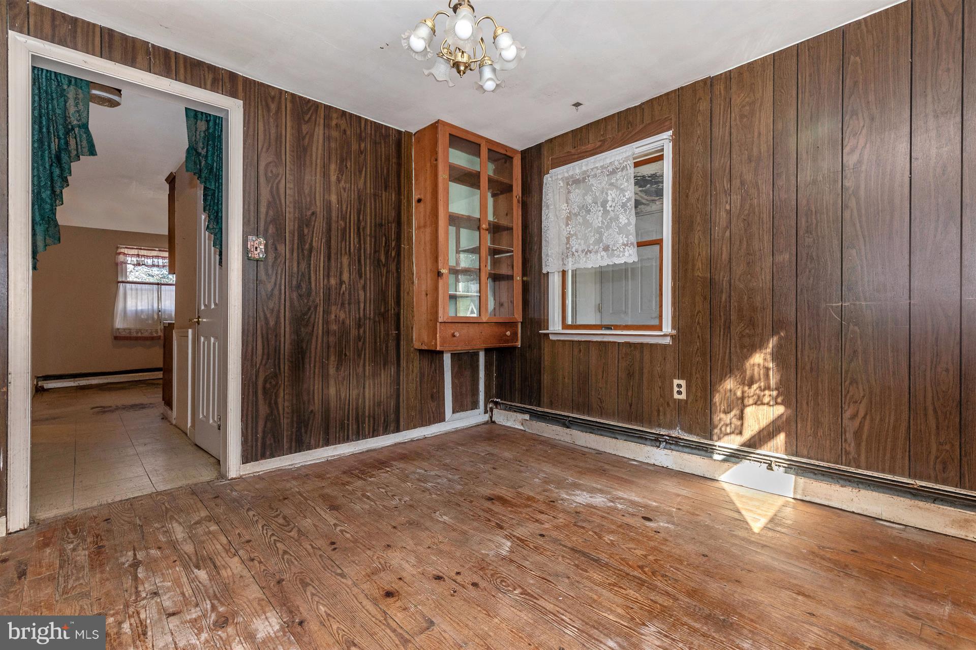 12337 Warner Road Keymar, MD 21757 - Photo 17 of 28 First floor bonus room