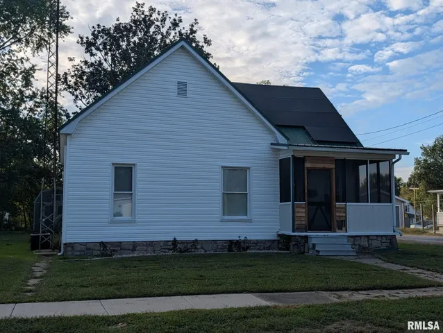 $84,000 | 405 South State Street, Christopher, IL 62822