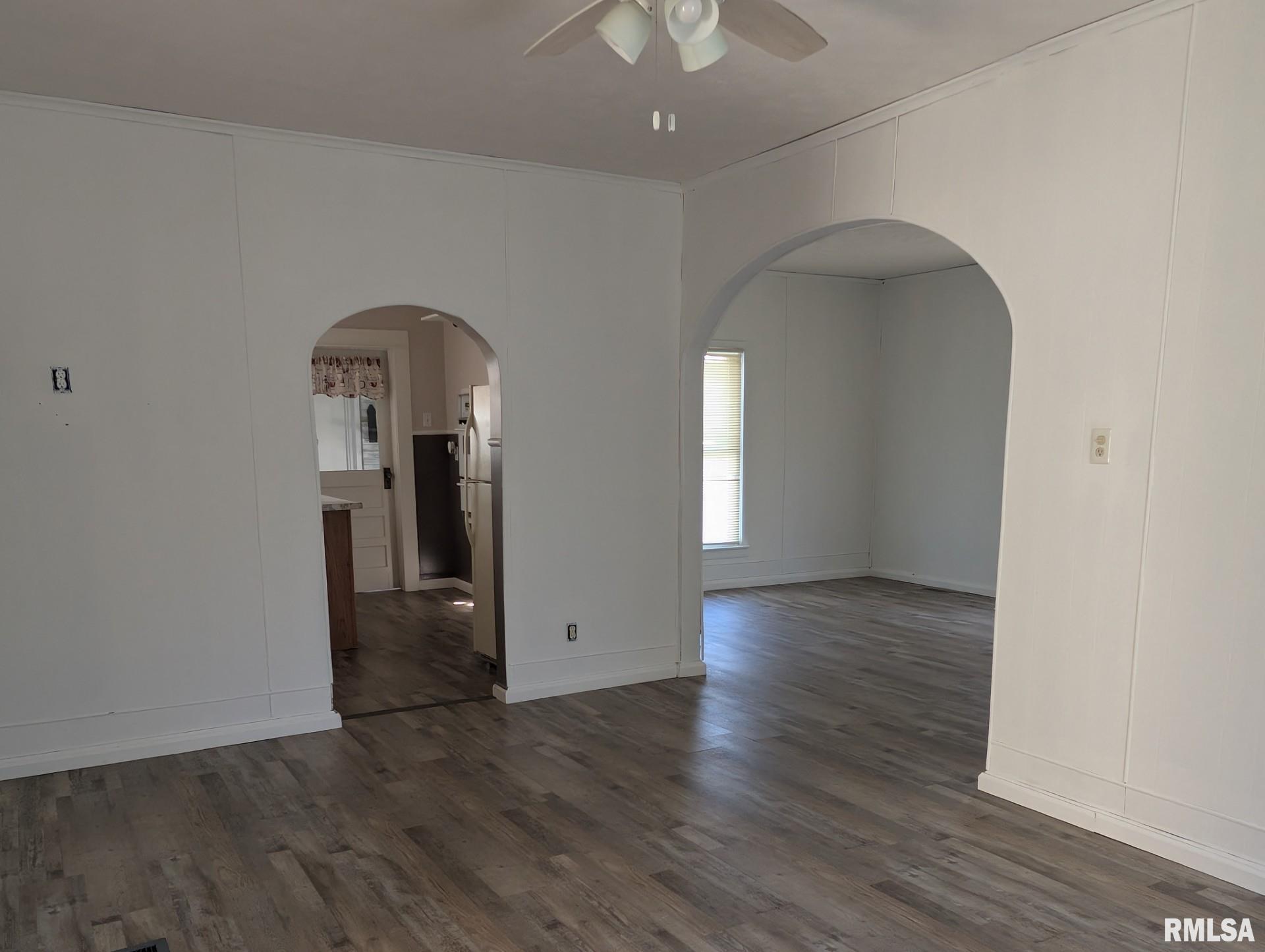 405 South State Street Christopher, IL 62822 - Photo 8 of 18