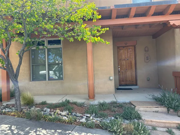 $797,000 | 11 Calle Amistosa, Santa Fe, NM 87507