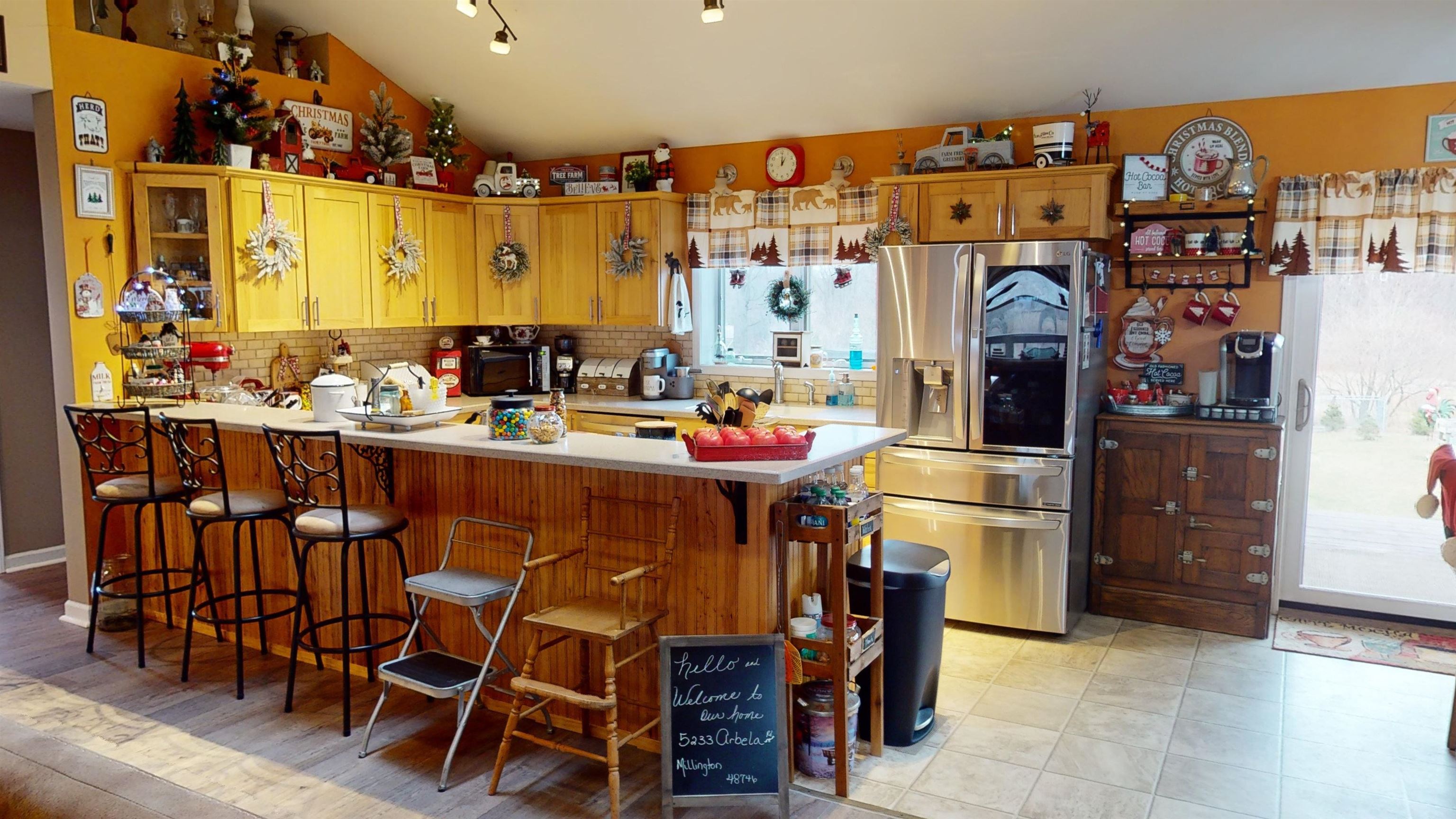 5233 Arbela Road Millington, MI 48746 - Photo 9 of 93 50086716-8.JPG