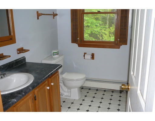 107 Laurel View Road Templeton, MA 01468 - Photo 15 of 19