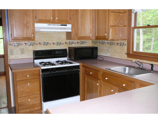 107 Laurel View Road Templeton, MA 01468 - Photo 5 of 19
