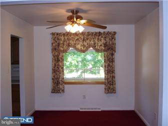10 Old Forge Road Pennsville, NJ 08070 - Photo 4 of 9 Dining Room