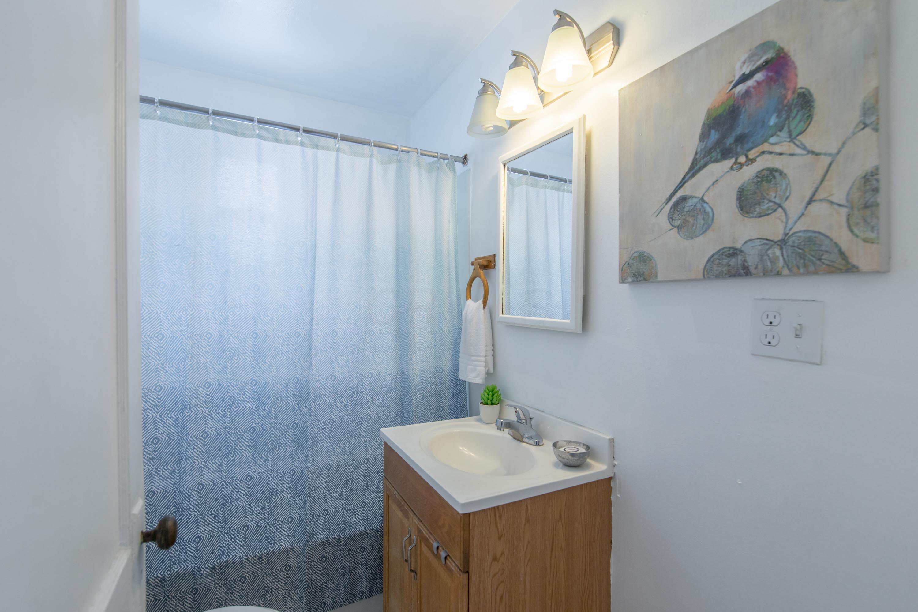 916 Thomas Road Grandview Heights, OH 43212 - Photo 4 of 5