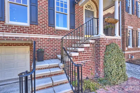 $1,400,000 | 1244 Dilworth Crescent Row, Charlotte, NC 28203