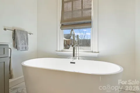 $1,400,000 | 1244 Dilworth Crescent Row, Charlotte, NC 28203