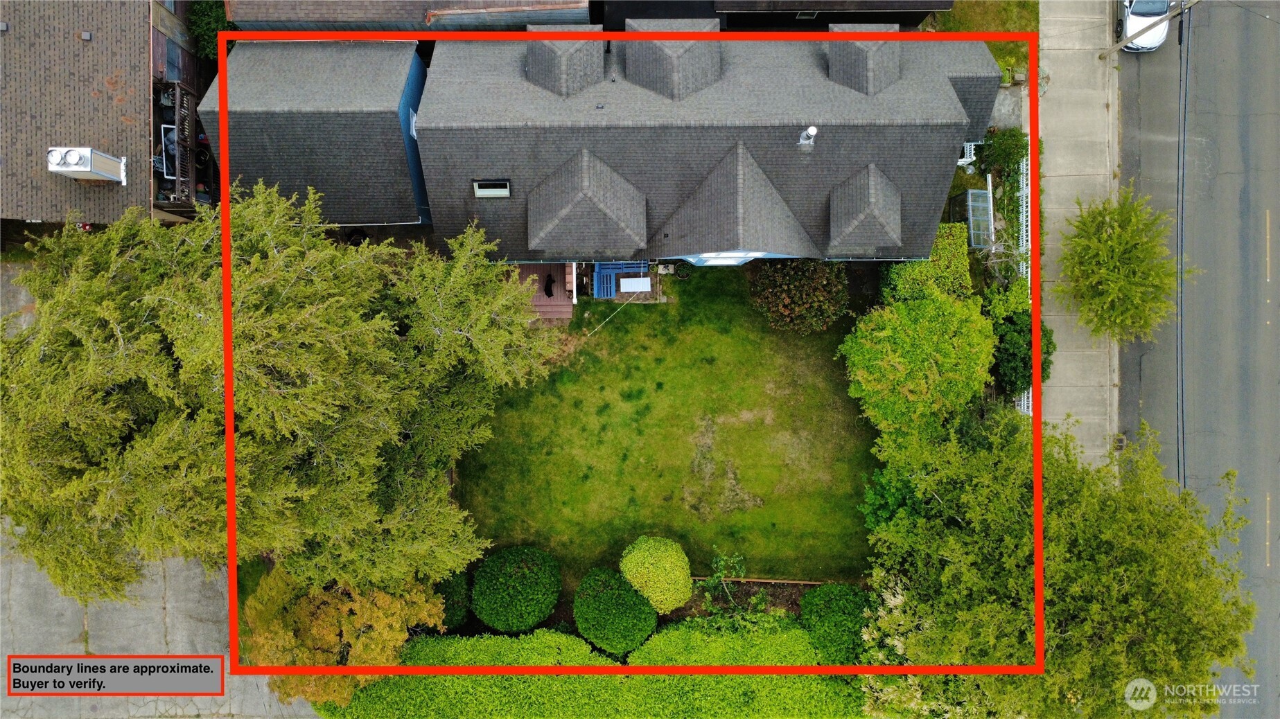 505 K Street Hoquiam, WA 98550 - Photo 39 of 39 a aerial view of a house with a yard and garden