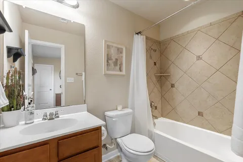 $565,000 | 561 Stone View Trail, Austin, TX 78737