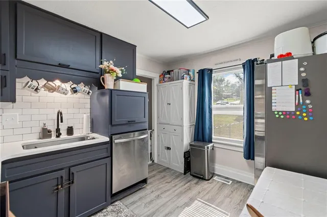 $185,000 | 1004 Hickory Street, Excelsior Springs, MO 64024