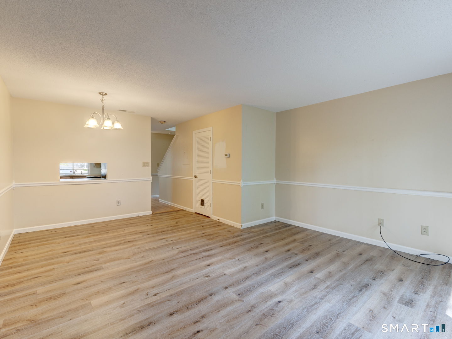 155 Redstone Hill Road, Unit 176 Bristol, CT 06010 - Photo 13 of 28