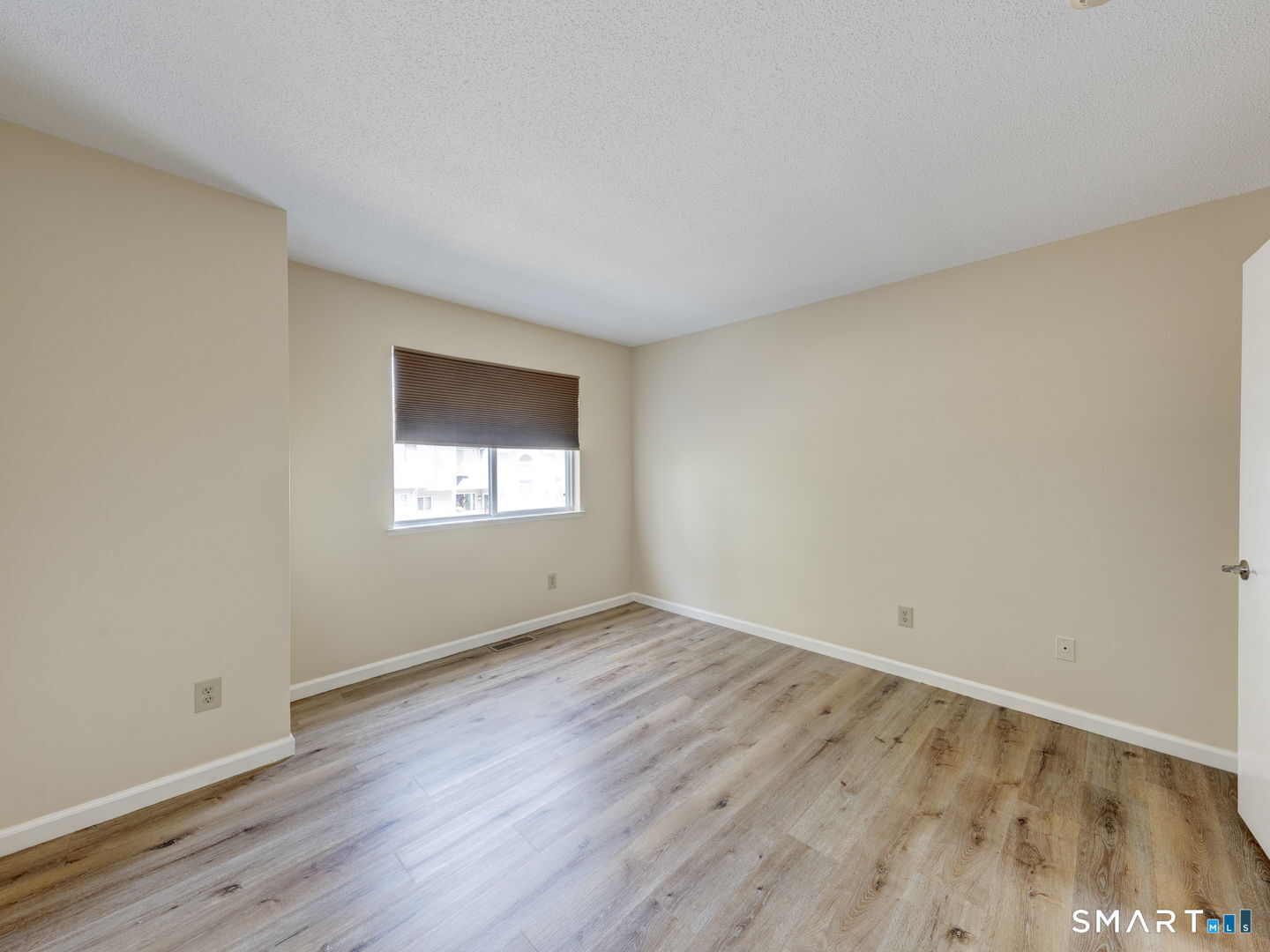 155 Redstone Hill Road, Unit 176 Bristol, CT 06010 - Photo 22 of 28