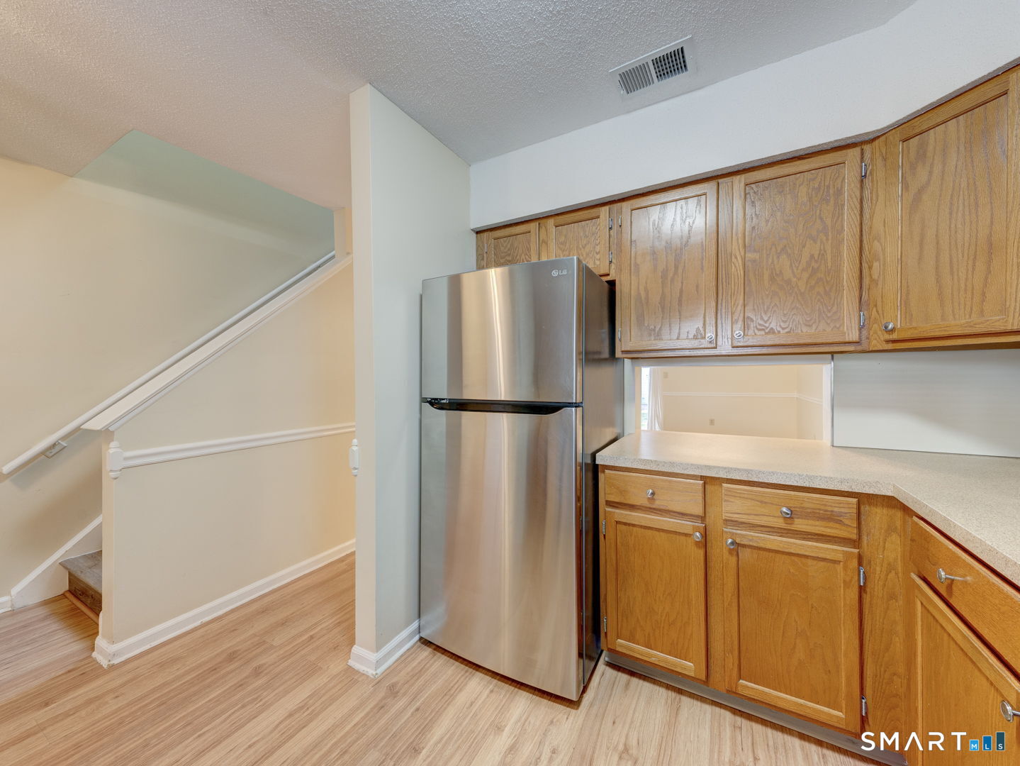 155 Redstone Hill Road, Unit 176 Bristol, CT 06010 - Photo 8 of 28