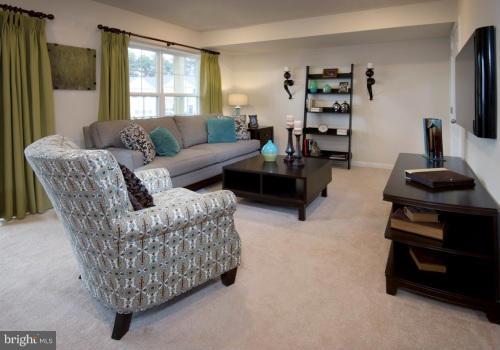 8564 Crooked Tree Lane Laurel, MD 20724 - Photo 7 of 29 Living Room