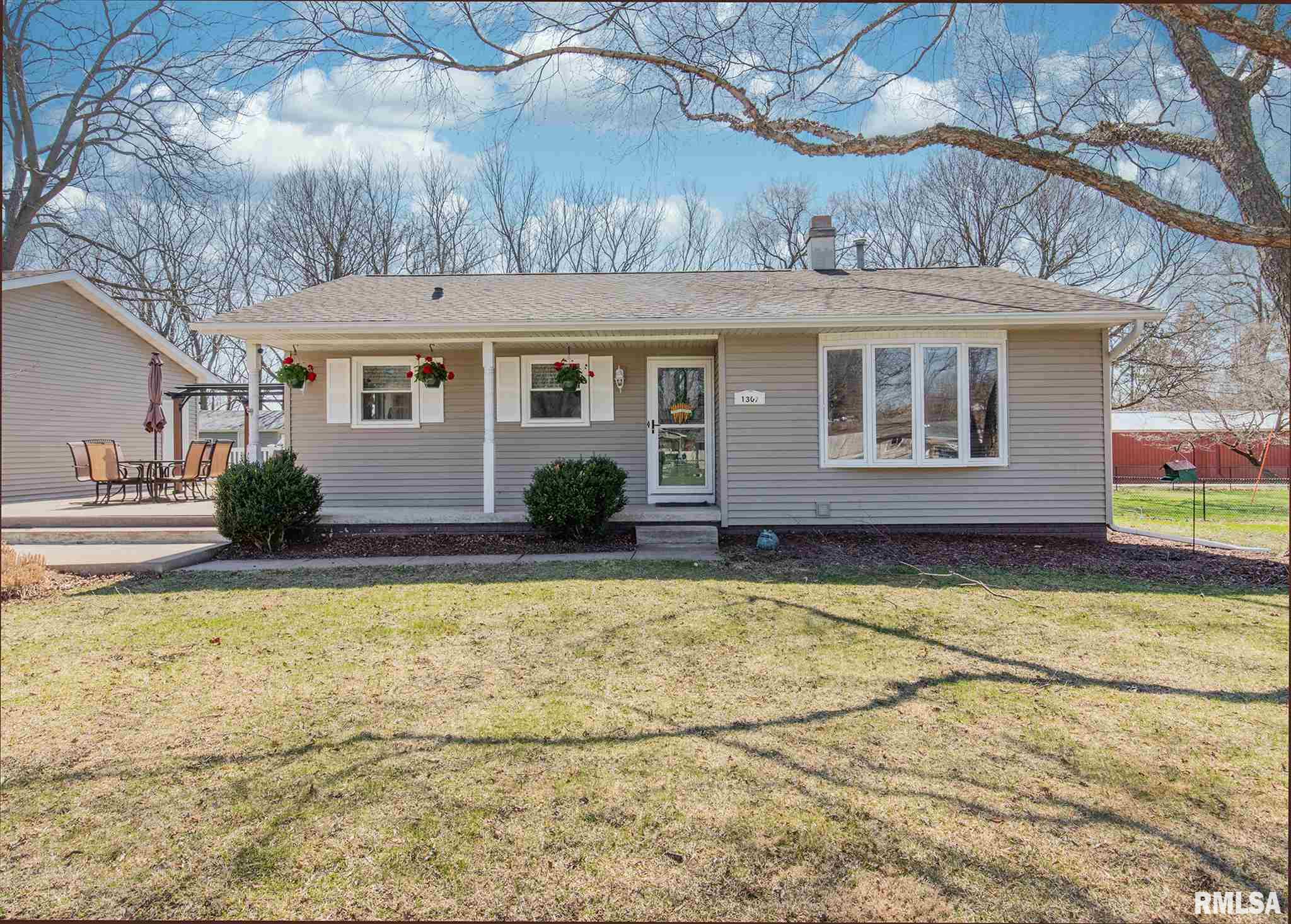 1307 Devils Glen Road Bettendorf, IA 52722 - Photo 1 of 27 Gallery Image 1