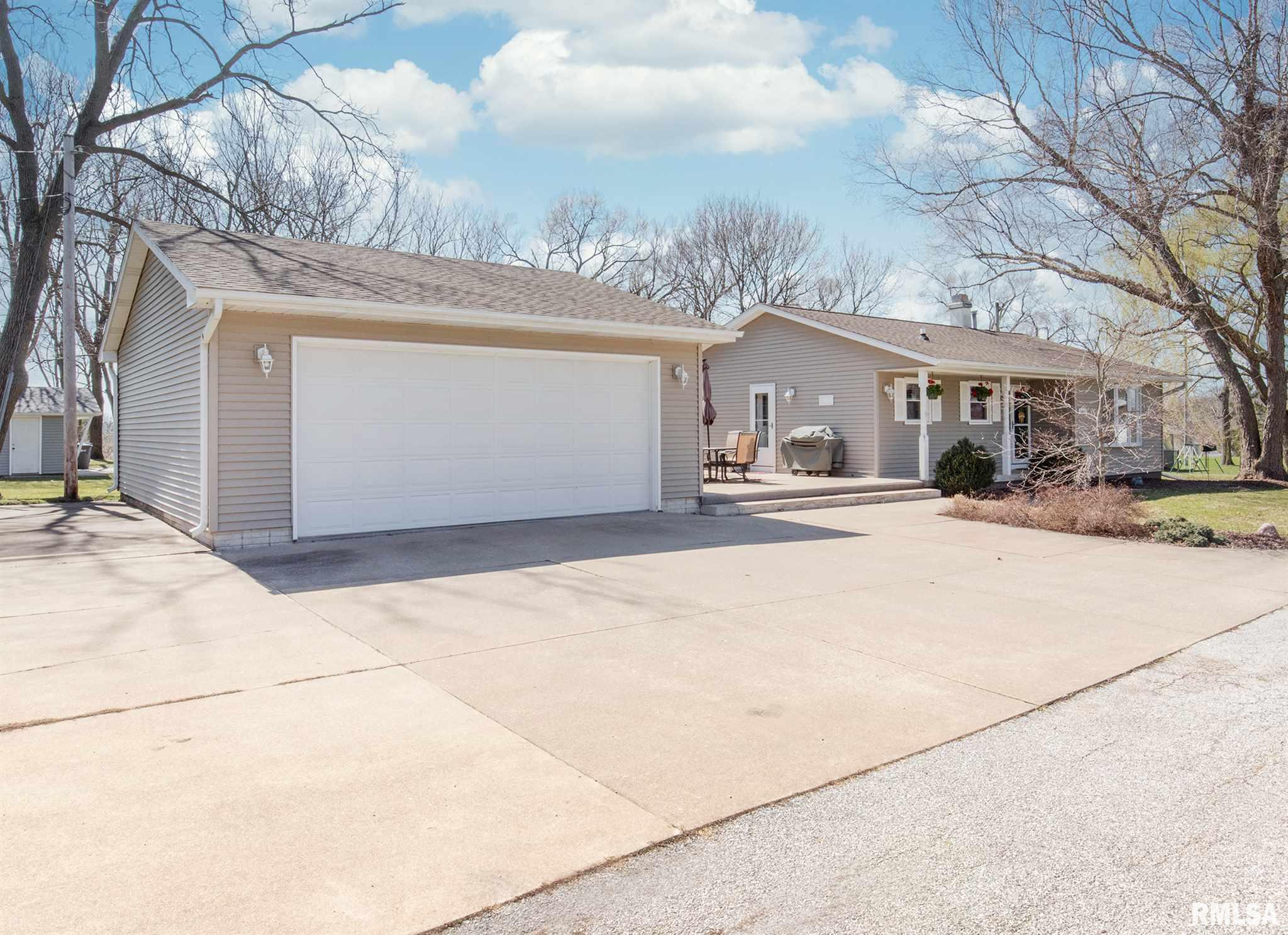 1307 Devils Glen Road Bettendorf, IA 52722 - Photo 27 of 27 Gallery Image 27