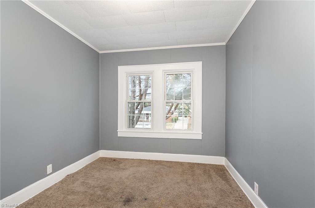 208 Rolling Road Burlington, NC 27217 - Photo 16 of 30 Gallery Image 16