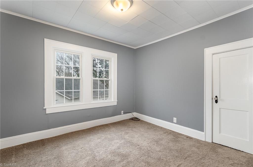 208 Rolling Road Burlington, NC 27217 - Photo 17 of 30 Gallery Image 17