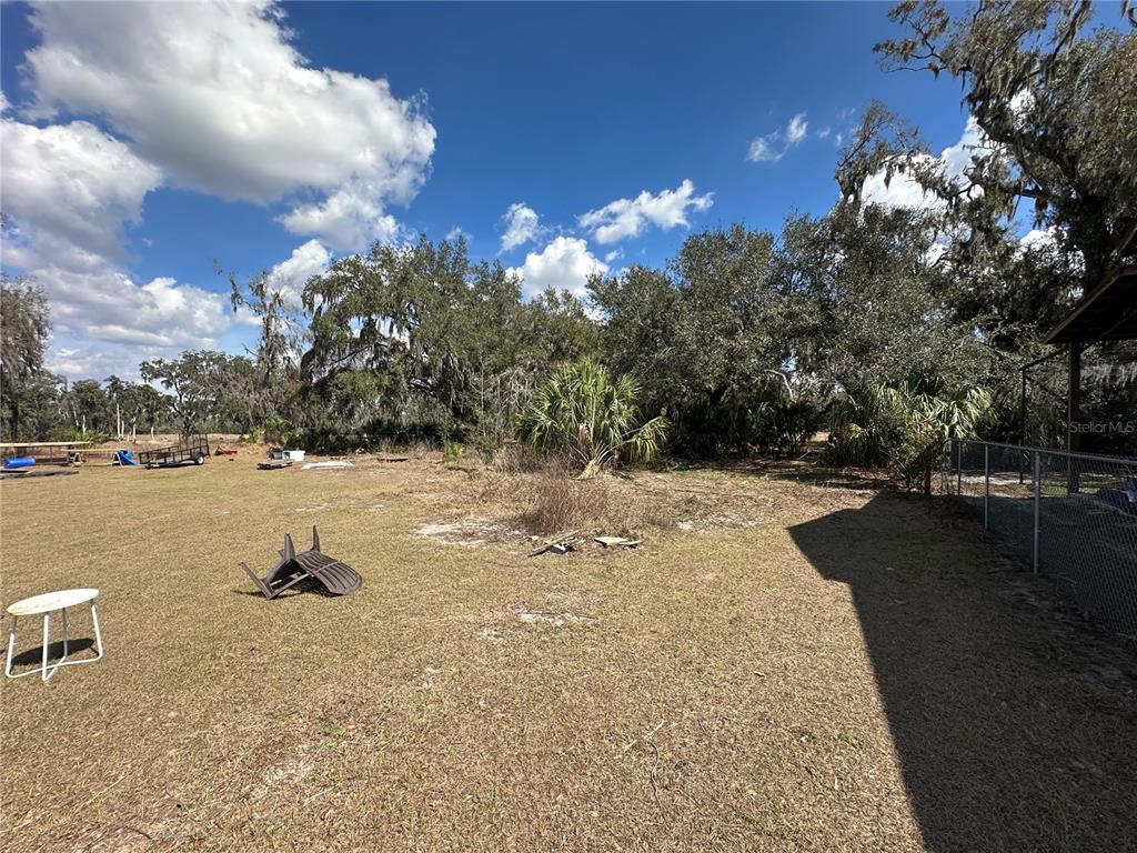 9988 Bryant Road Lithia, FL 33547 - Photo 7 of 13
