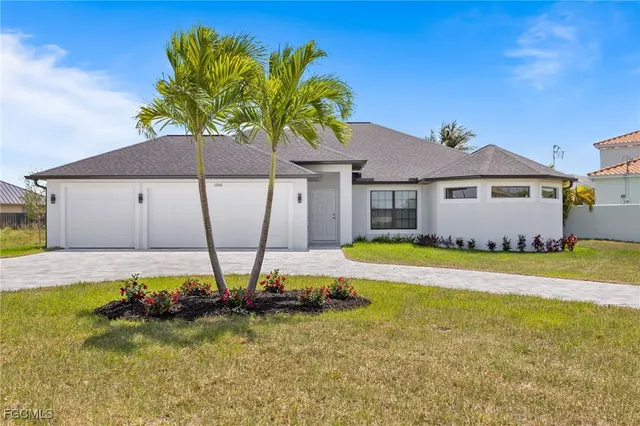 $2,190 | 1206 Southwest 20th Avenue, Cape Coral, FL 33991