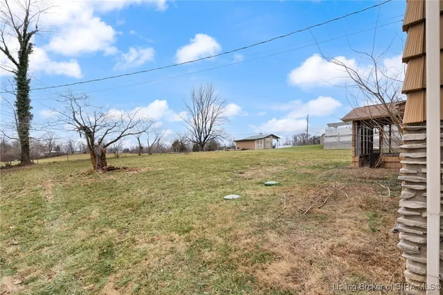 $135,000 | 107 Lakeview Drive, Salem, IN 47167