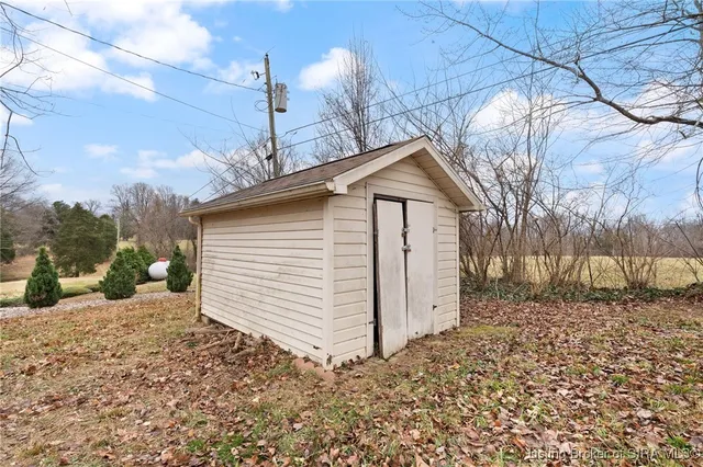 $135,000 | 107 Lakeview Drive, Salem, IN 47167