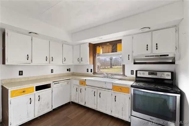 $135,000 | 107 Lakeview Drive, Salem, IN 47167