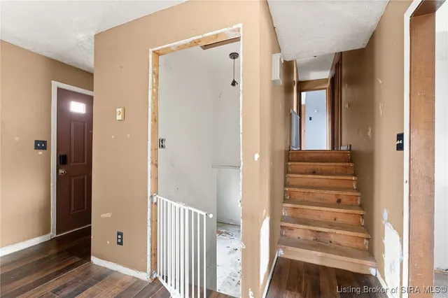 $135,000 | 107 Lakeview Drive, Salem, IN 47167