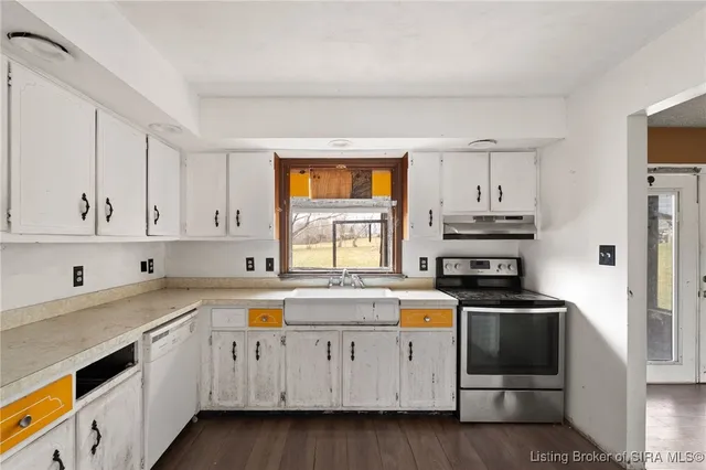 $135,000 | 107 Lakeview Drive, Salem, IN 47167