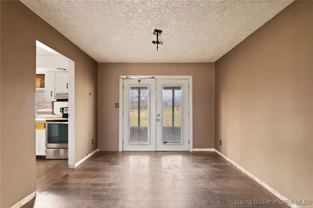 $135,000 | 107 Lakeview Drive, Salem, IN 47167