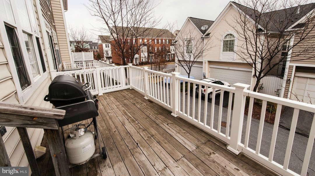 613 Gaither Road Rockville, MD 20850 - Photo 11 of 30 Exterior (Rear)