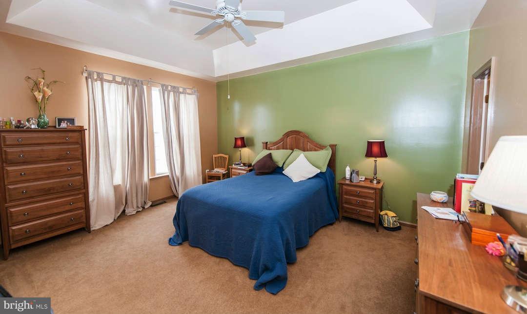 613 Gaither Road Rockville, MD 20850 - Photo 19 of 30 Bedroom (Master)