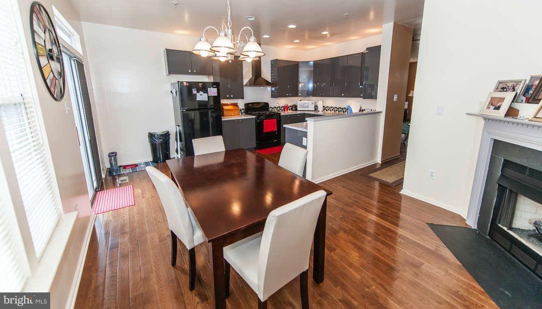 613 Gaither Road Rockville, MD 20850 - Photo 10 of 30 Kitchen
