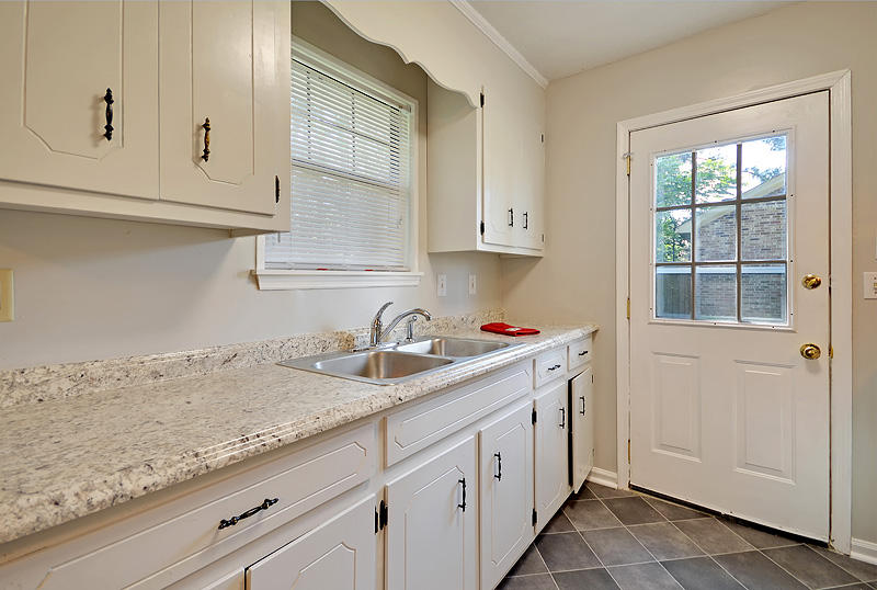 910 Miles Jamison Road Summerville, SC 29485 - Photo 12 of 20 DSC_0167_DSC_0171-copy