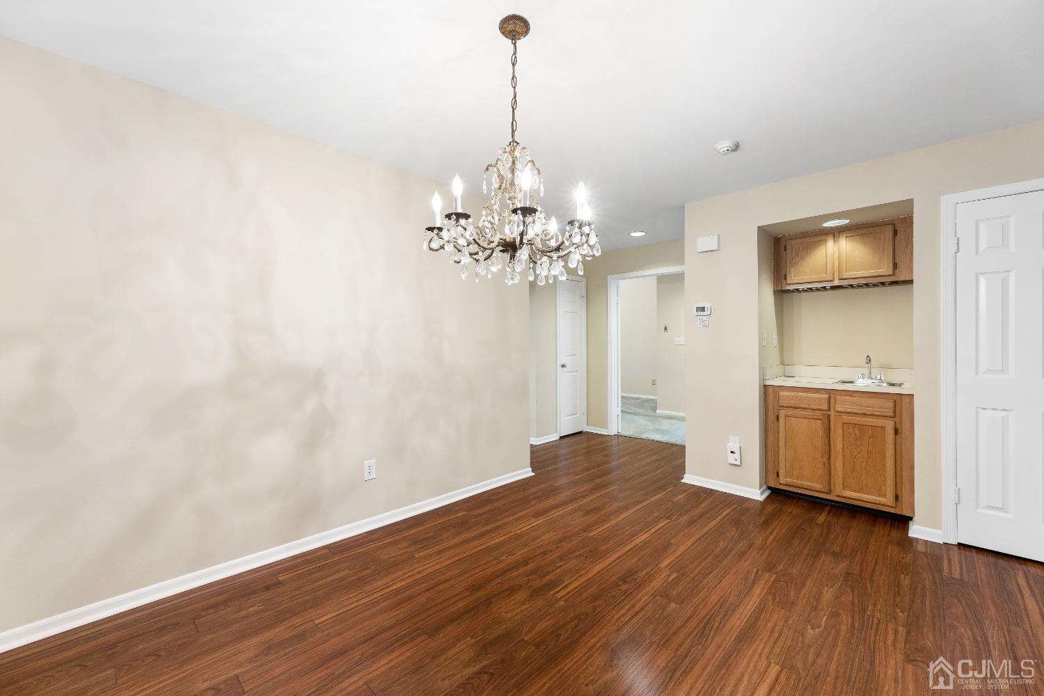 73 Winthrop Road, Unit F Monroe Township, NJ 08831 - Photo 7 of 29 Gallery Image 7