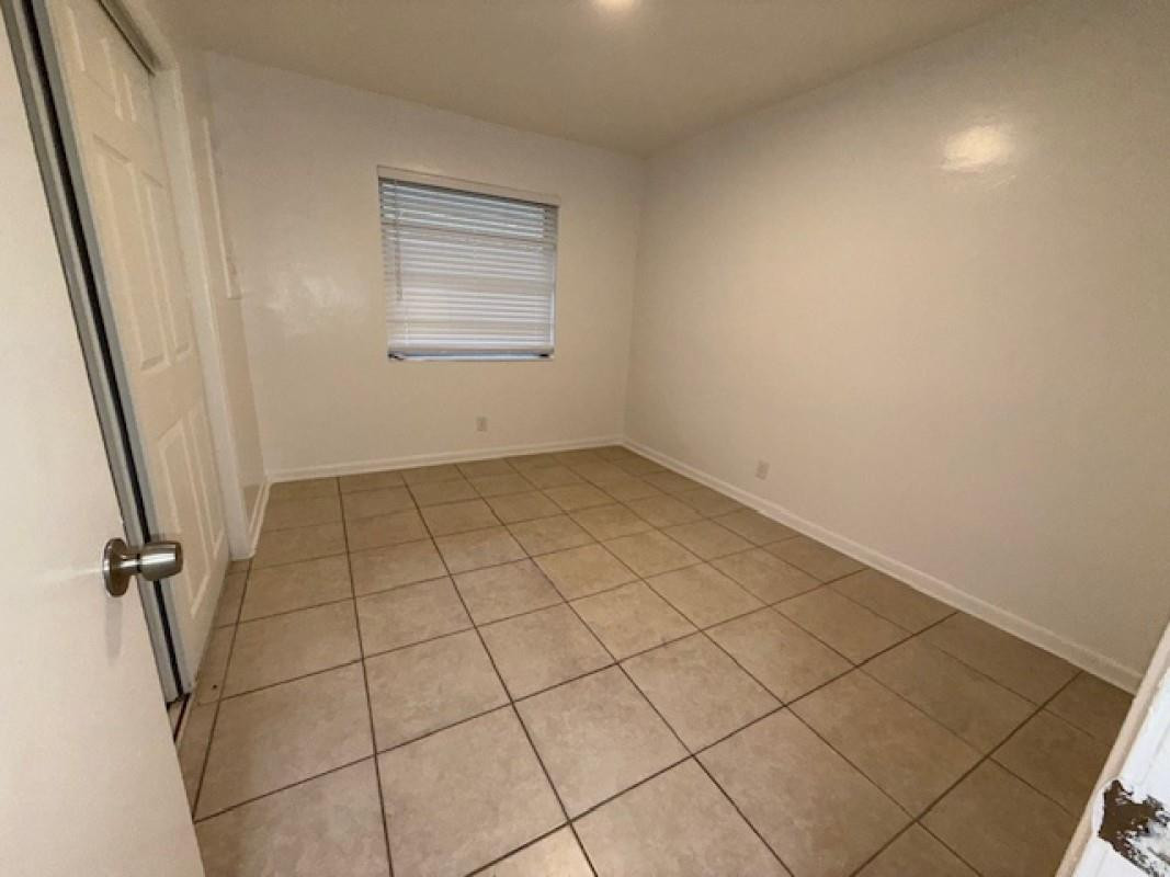 119 Northeast 5th Street, Unit 3 Pompano Beach, FL 33060 - Photo 3 of 8 Photo 3