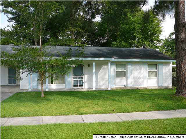 1877 Denver Drive Baton Rouge, LA 70810 - Photo 3 of 14 Gallery Image 3