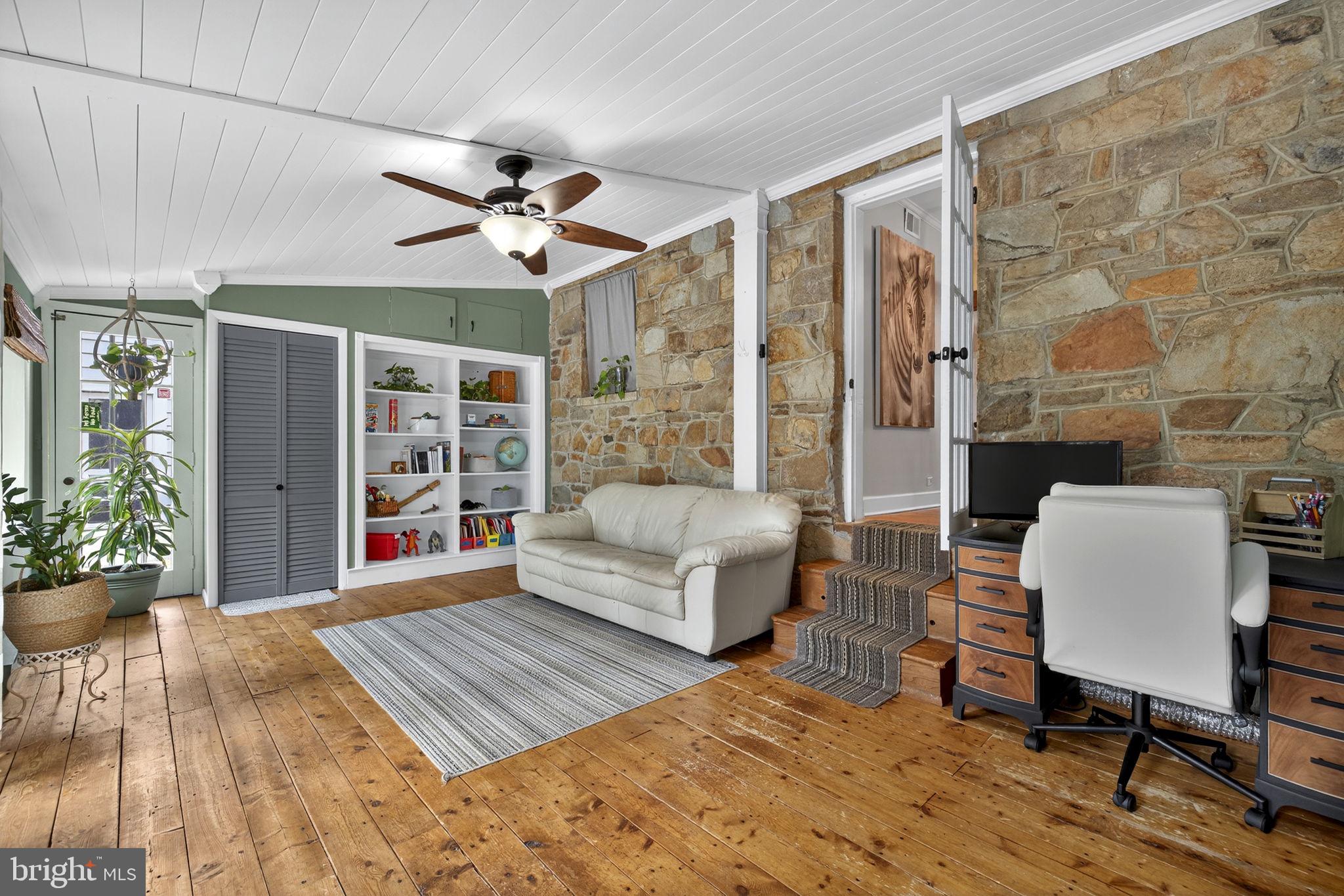 141 Blue Ridge Street Warrenton, VA 20186 - Photo 35 of 65 Gallery Image 35