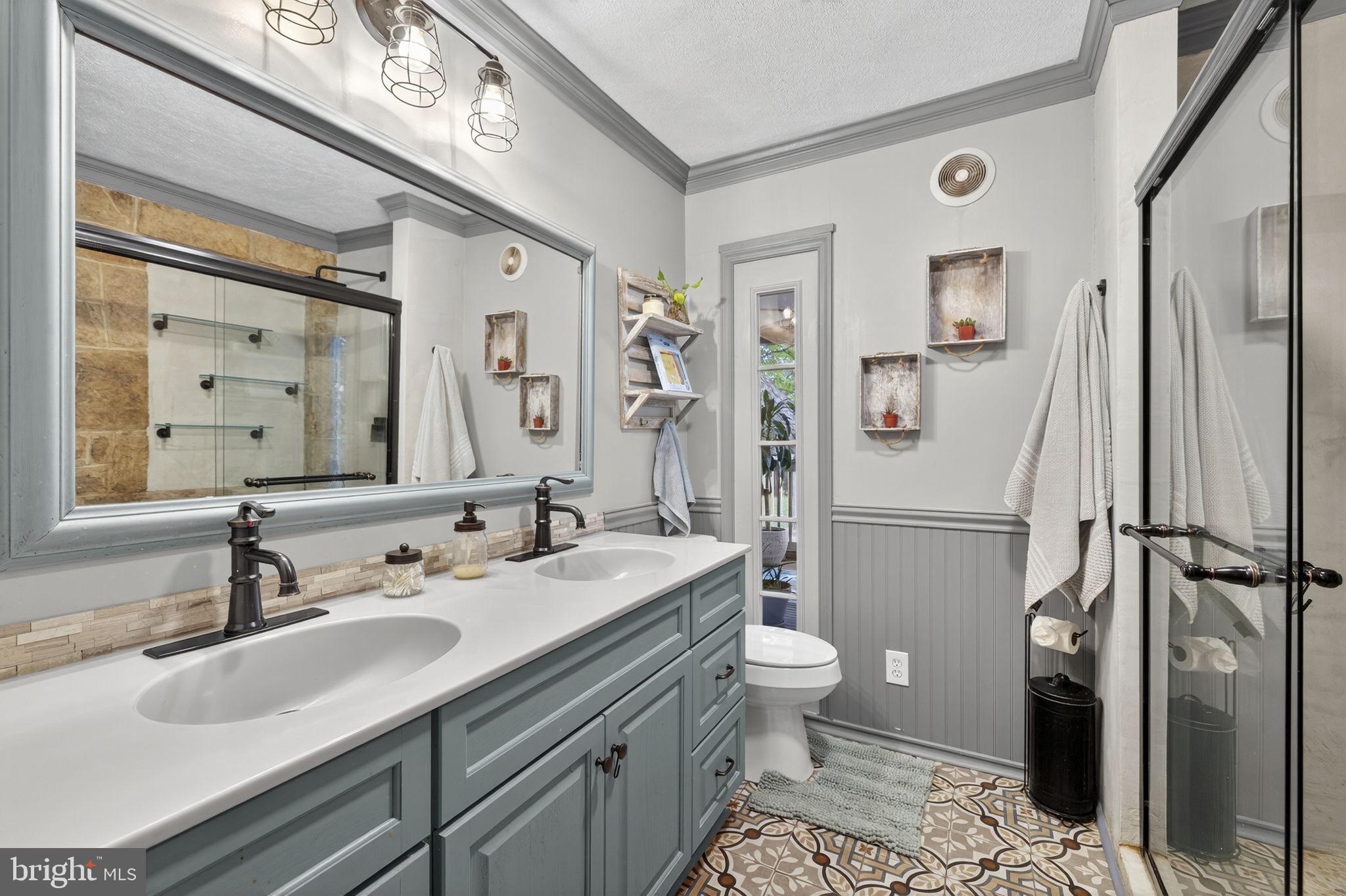 141 Blue Ridge Street Warrenton, VA 20186 - Photo 43 of 65 Gallery Image 43