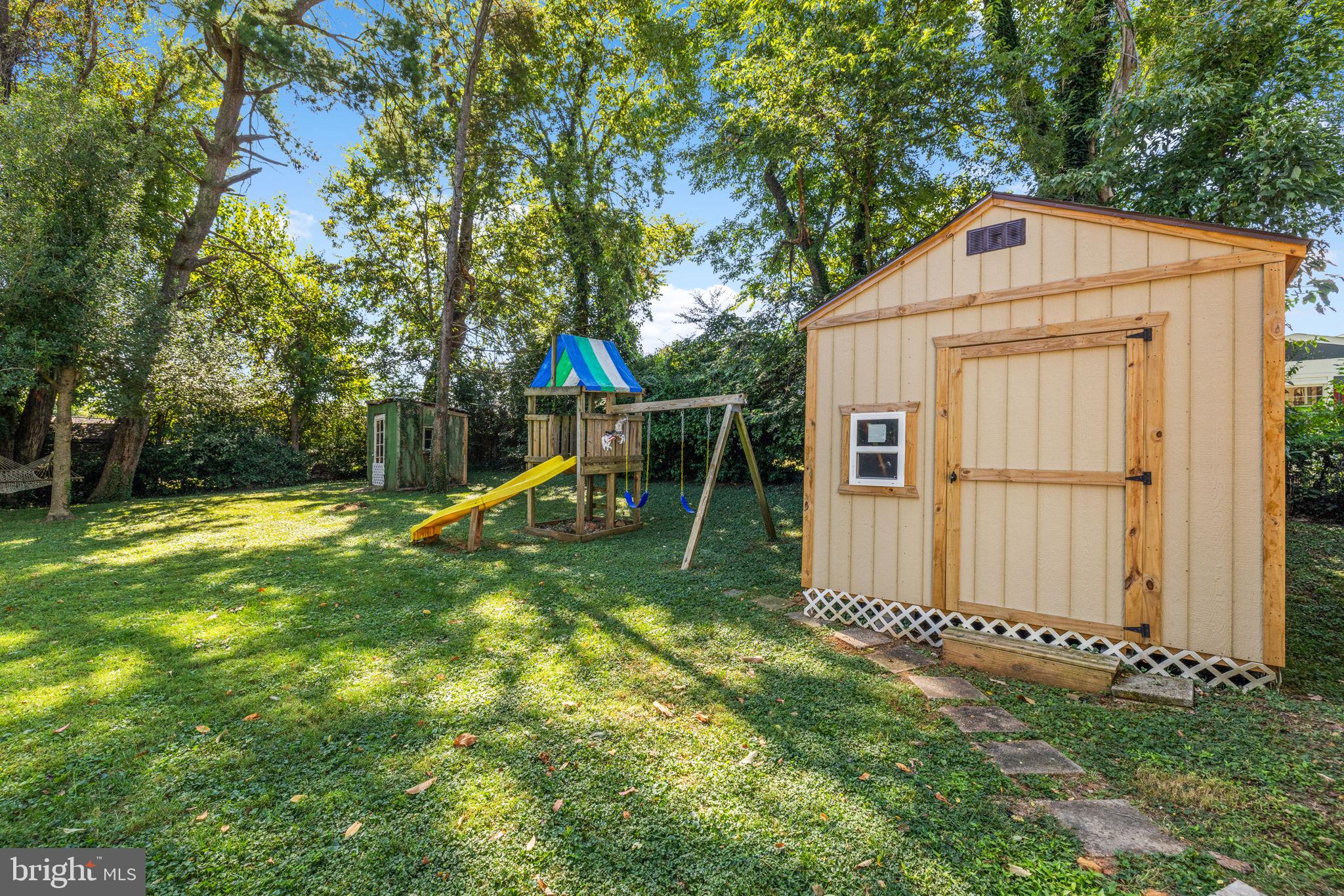 141 Blue Ridge Street Warrenton, VA 20186 - Photo 9 of 65 Gallery Image 9